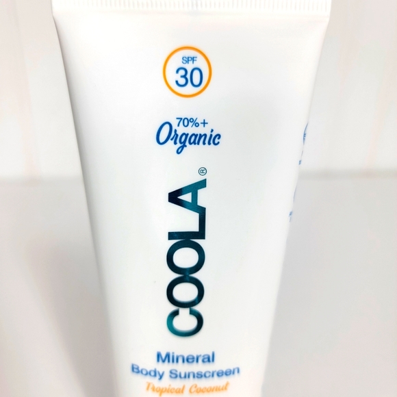 🆕️COOLA Mineral Body Sunscreen Tropical Coconut SPF 30 - Picture 8 of 9